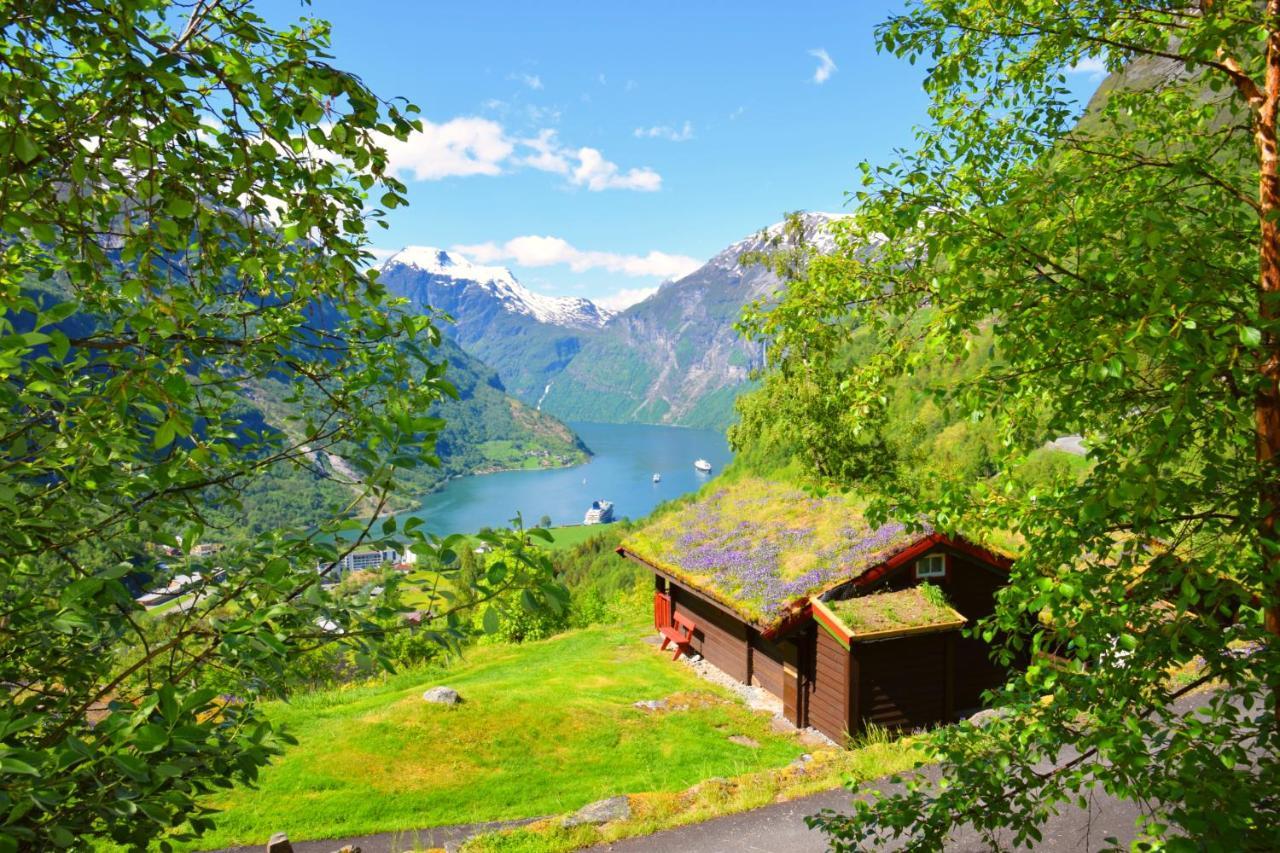 Hole Hytter Geiranger Exterior photo