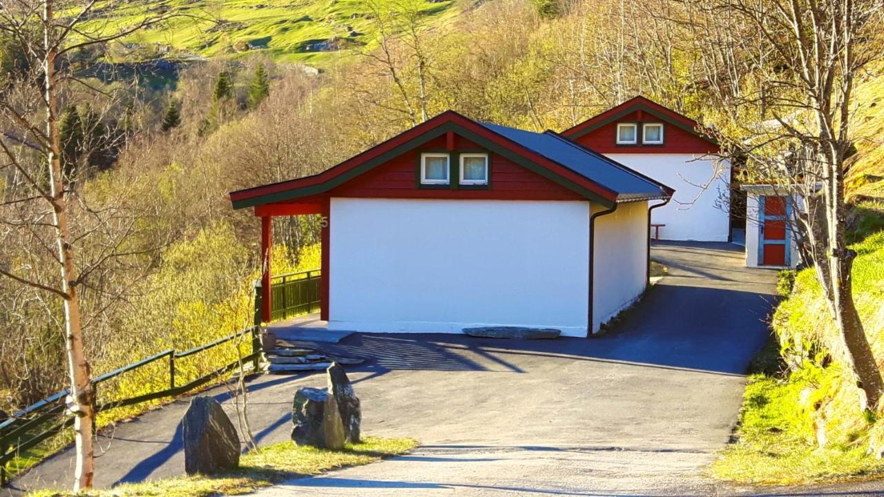 Hole Hytter Geiranger Exterior photo